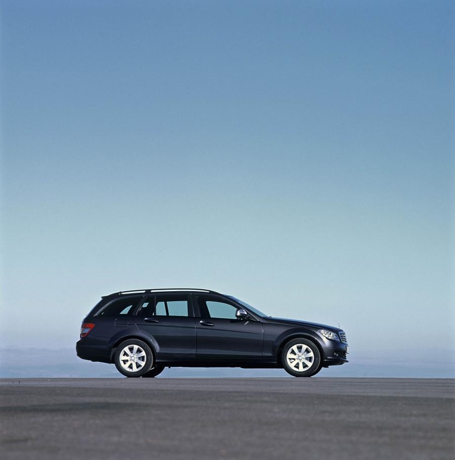 Mercedes-Benz C-Class Estate 2007 года  (фото 128 из 237)